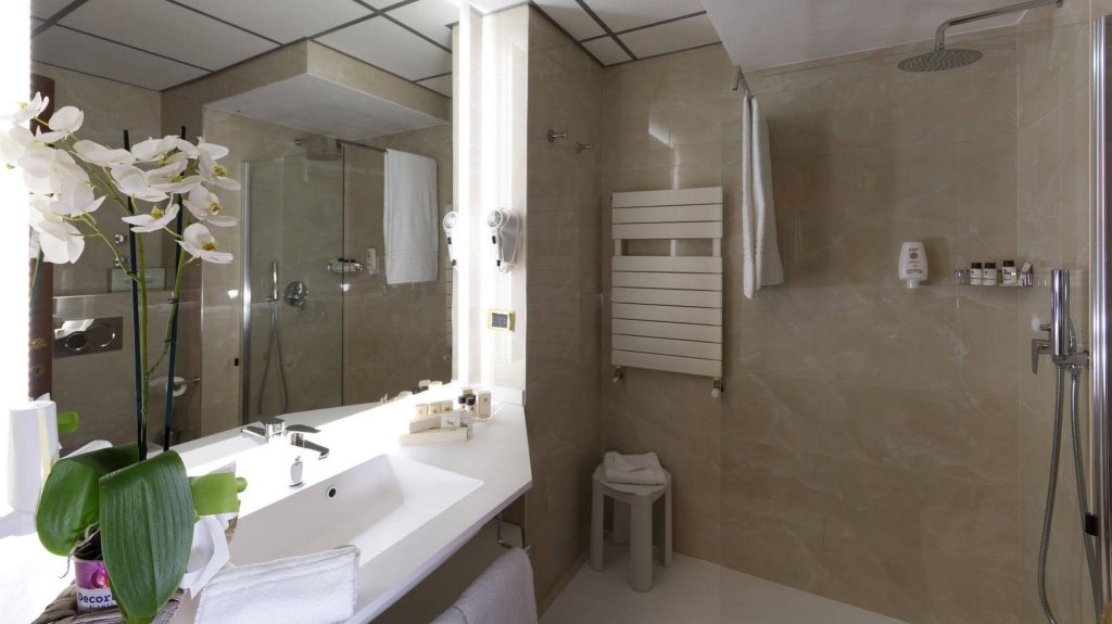 Фото Hotel Lombardia