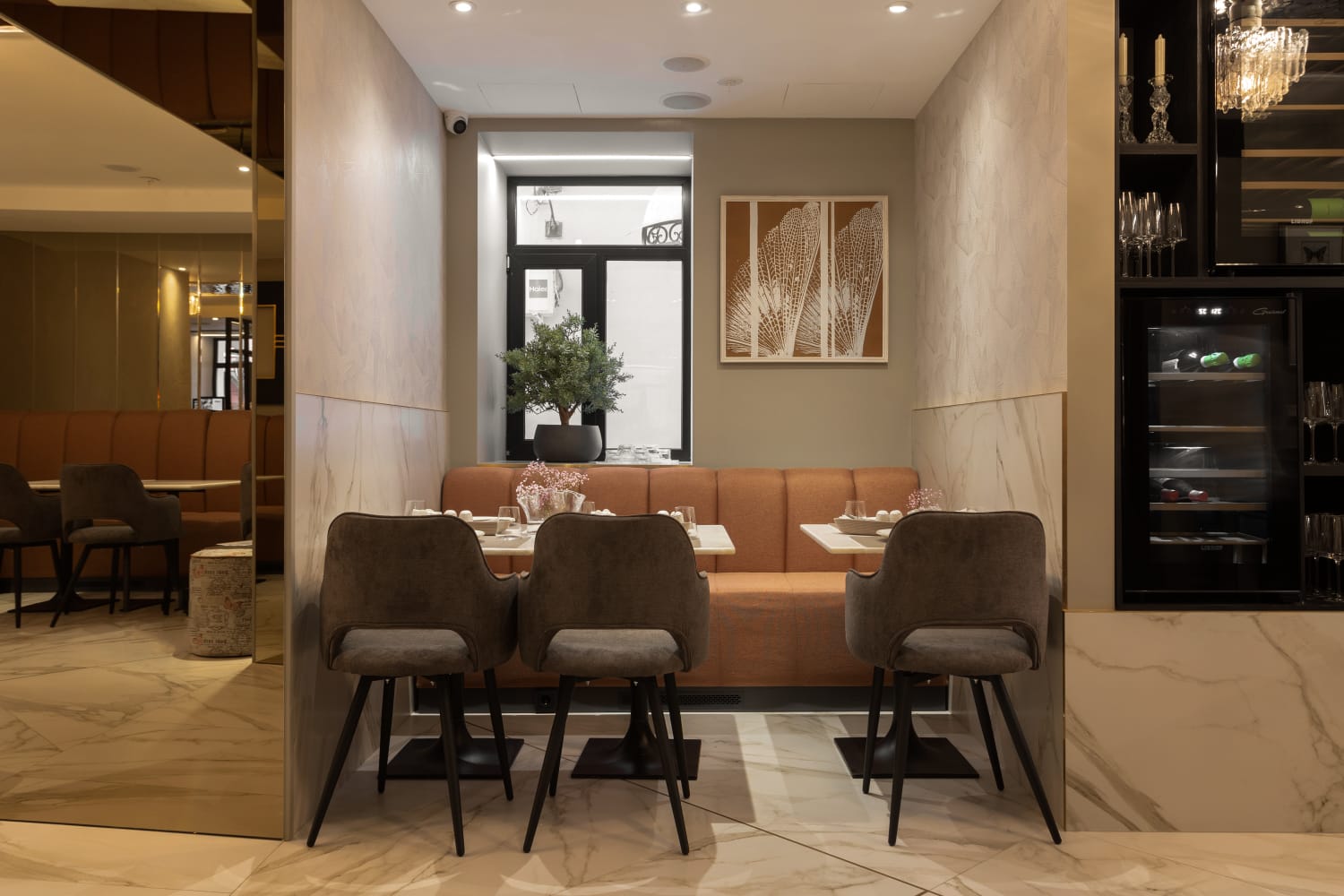 Фото Марипоса