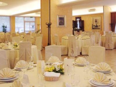 Фото Garden Hotel