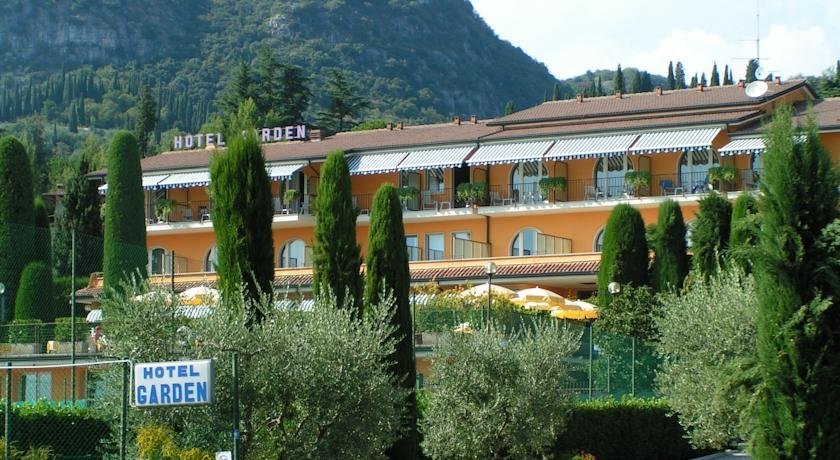 Фото Hotel Garden