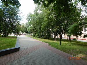 skvier imia F.E. Dziarzhynskaga (Gomiel, skvier imia F.E. Dziarzhynskaga), meydan  Gomel'den