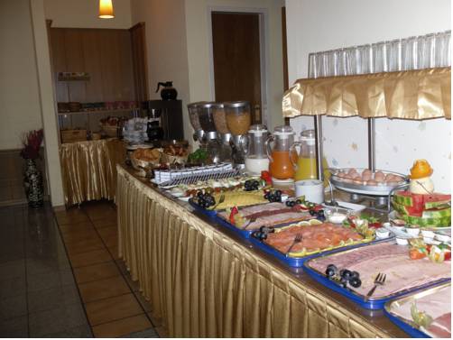 Фото Hotel Drei Kronen - Superior