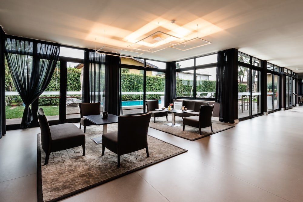 Фото Hotel Palazzo del Garda