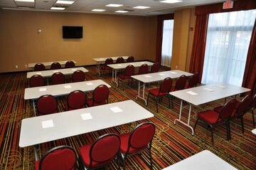 Фото Hampton Inn by Hilton Edmonton/South, Alberta, Canada