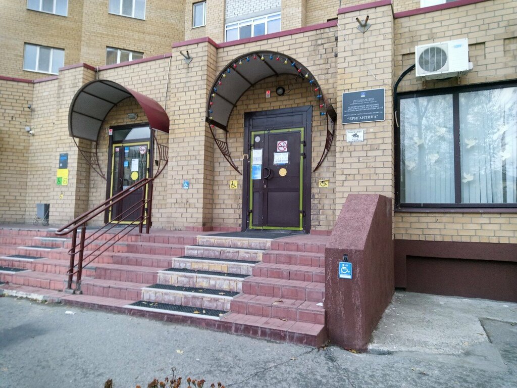 Sports school Maou DOD Detsko-yunosheskaya sportivnaya shkola Olimpiyets, Tyumen, photo