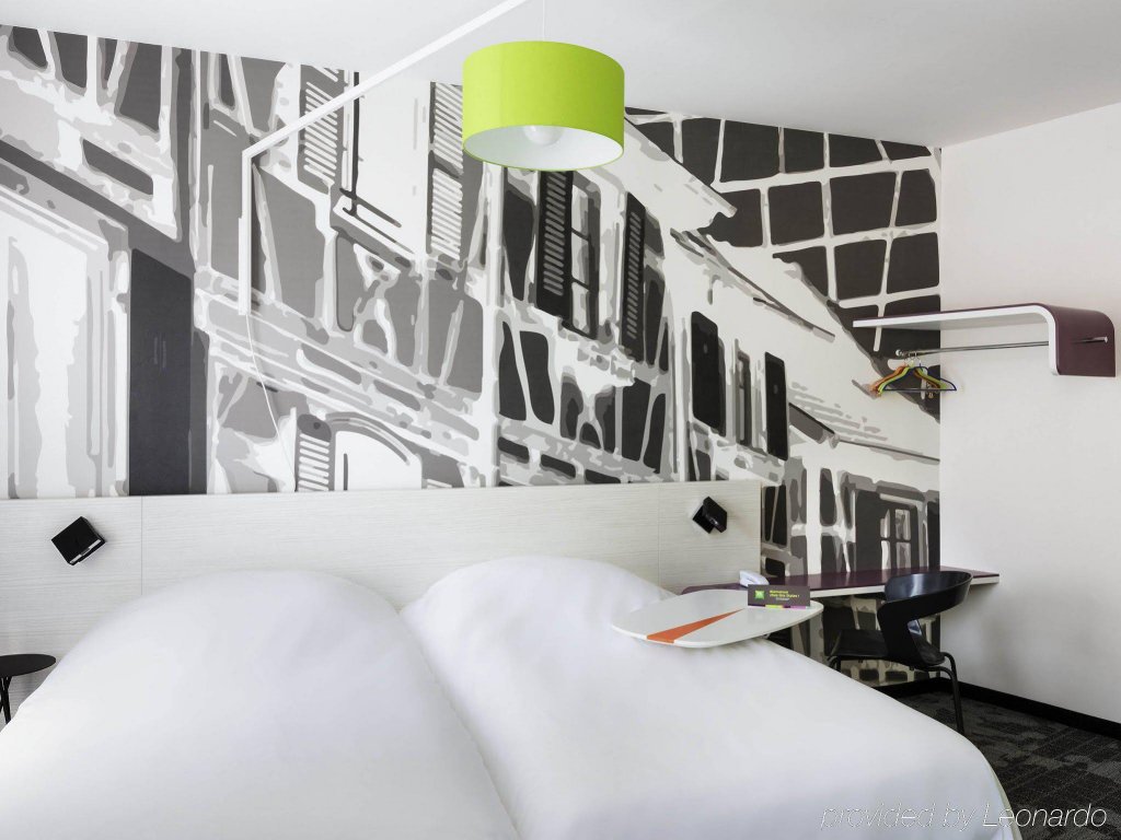 Фото ibis Styles Strasbourg Centre Petite France