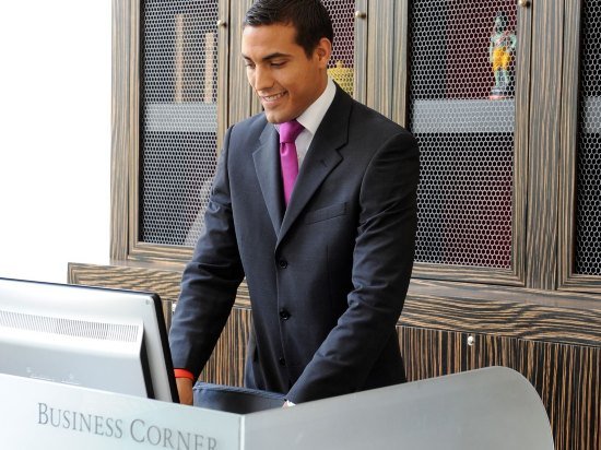 Фото Crowne Plaza Montpellier Corum