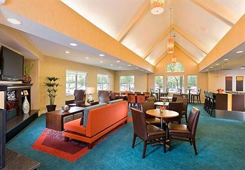Фото Residence Inn Houston The Woodlands Lake Front Circle