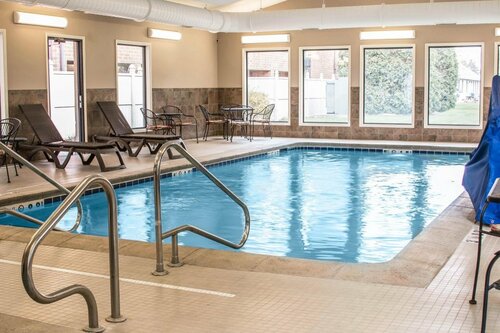 Гостиница Comfort Inn в Лансинге