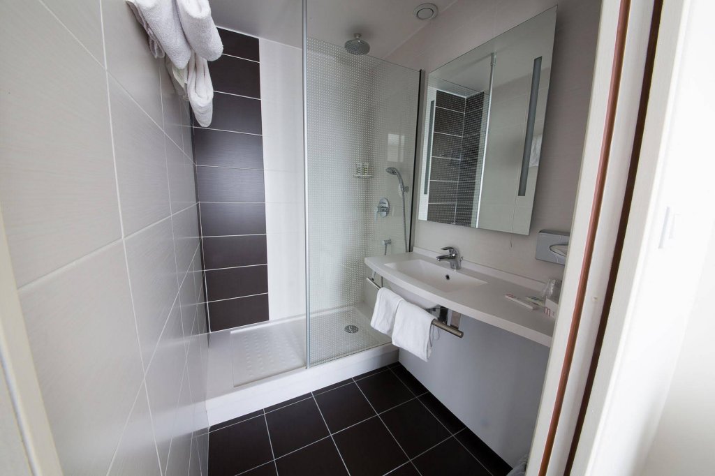 Фото Mercure Lille Roubaix - Grand Hôtel