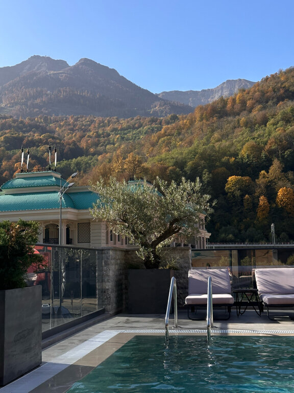 Фото Country Hills Resort