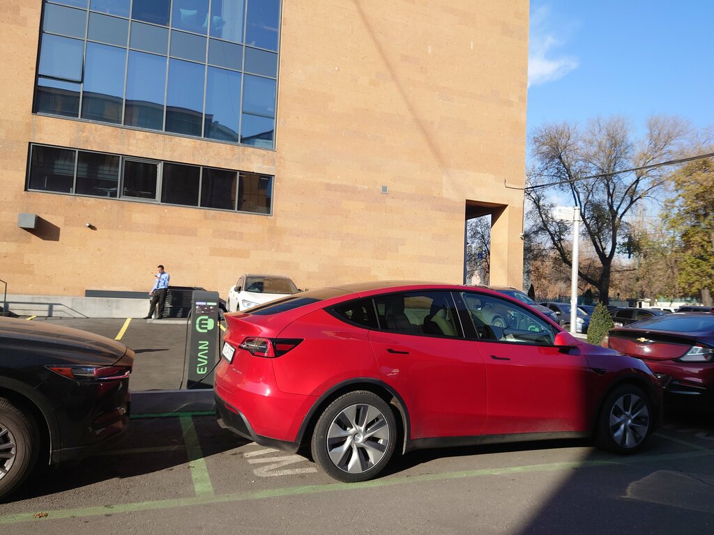 Electric car charging station Evan, Yerevan, photo