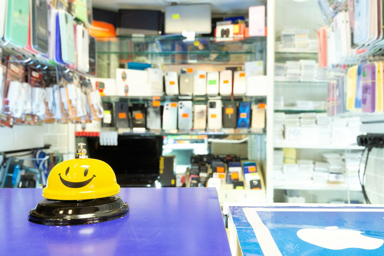 Foto: Service centr, telefonlarni ta'mirlash, Kolpino, Proletarskaya Street, 36 
