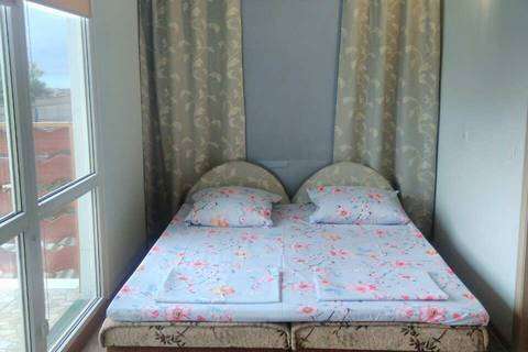 Фото Зеленый дом у маяка