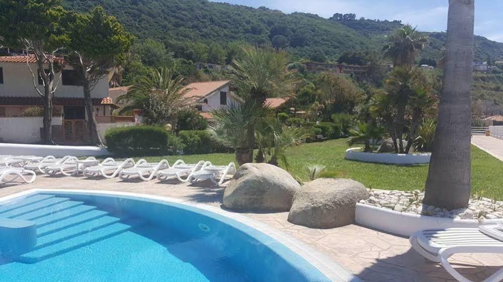 Фото Cala Petrosa Resort