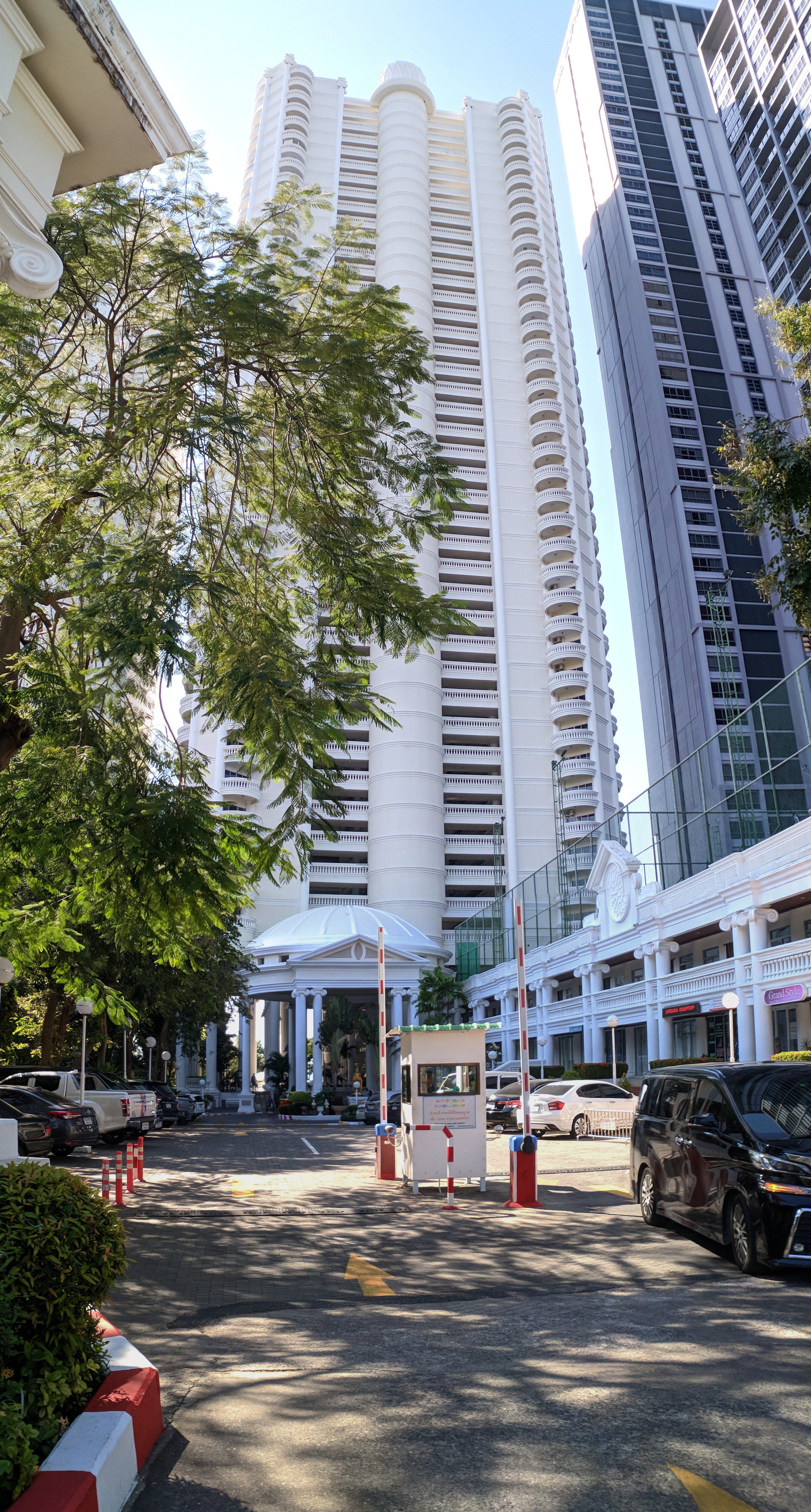 Фото NorthPoint Pattaya Luxury Apartments by GrandisVillas