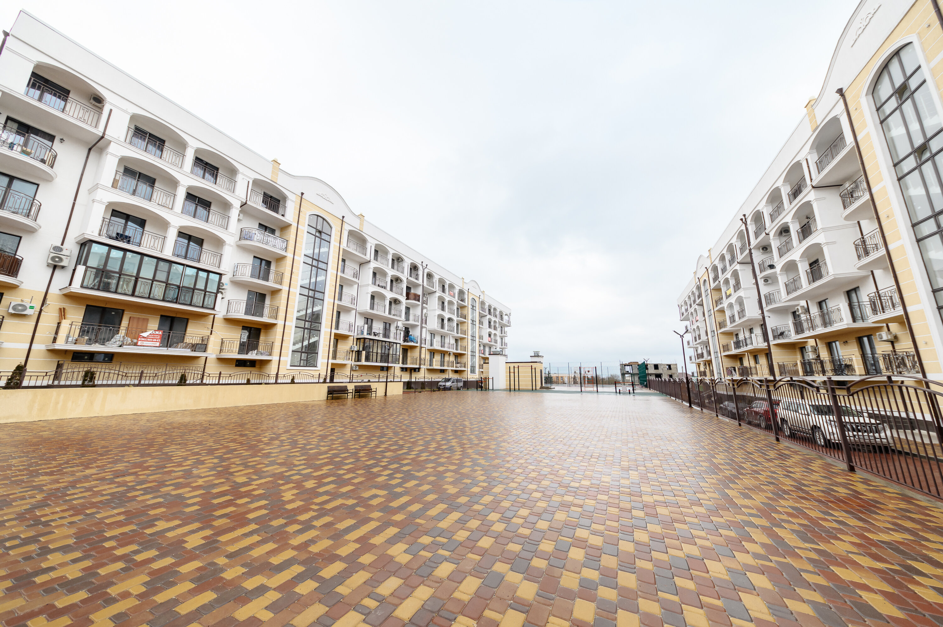 Фото Апартаменты на Счастливом переулке 26 от LetoApart