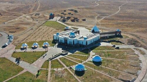 Толық метражды мойынсұнғыш фильмдер