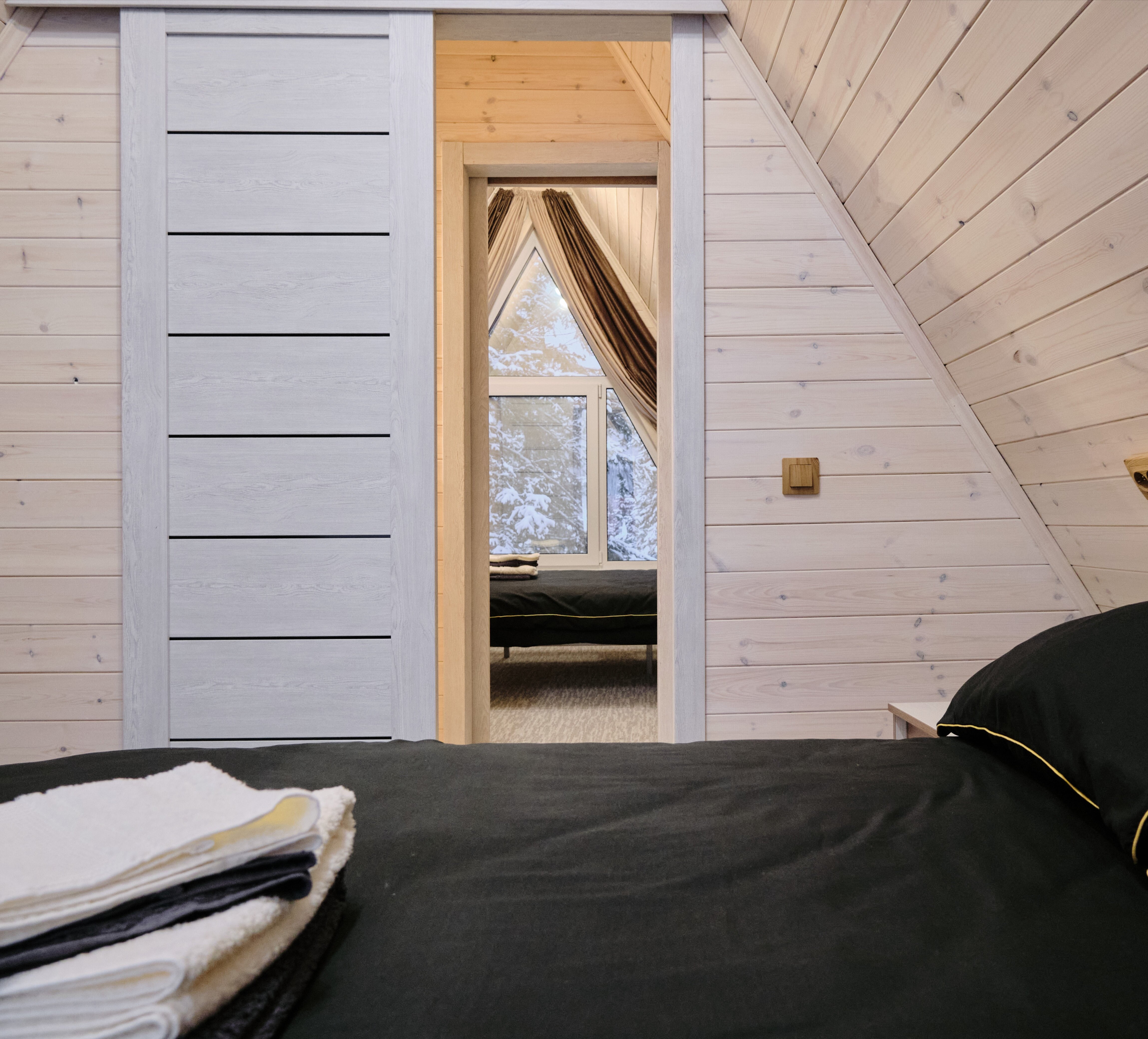 Фото Аура Гор