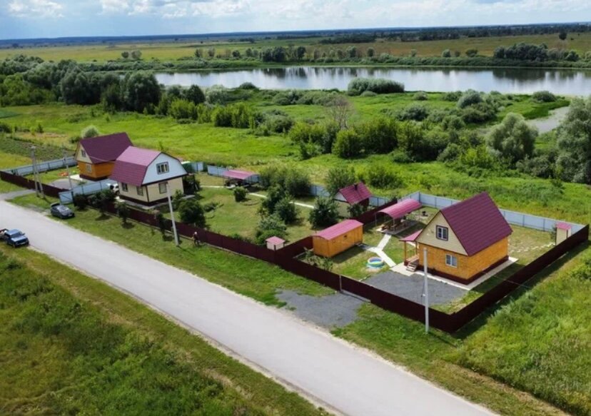 Фото Три дома у парома