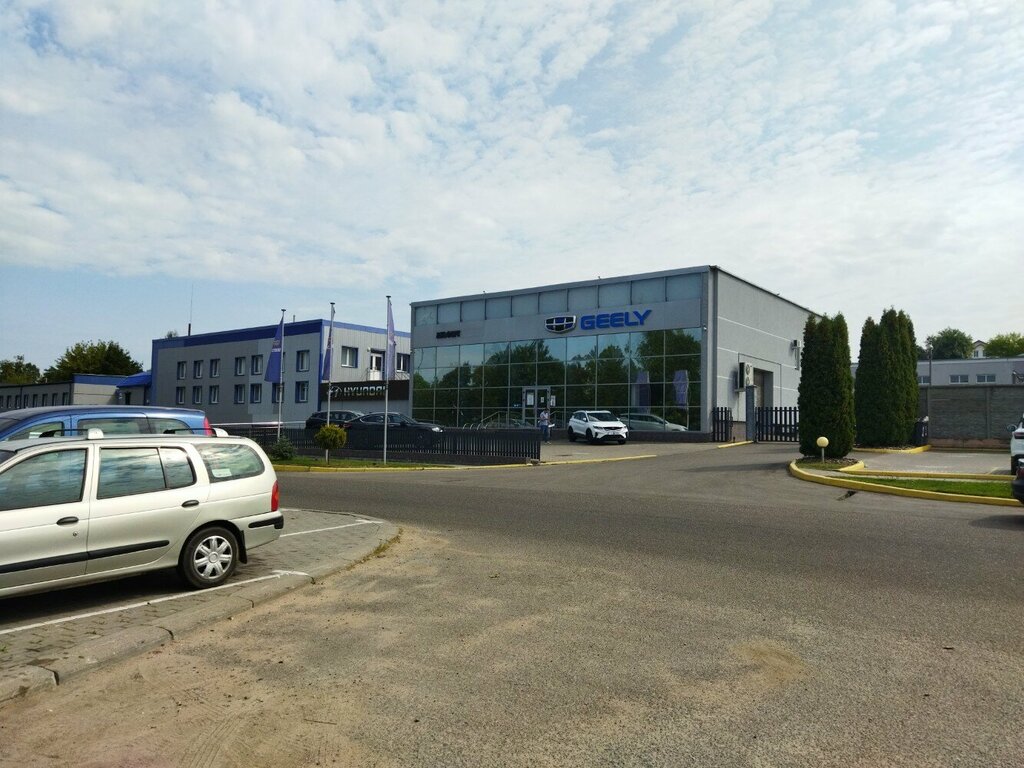 Автосалон Geely, Гродно, фото