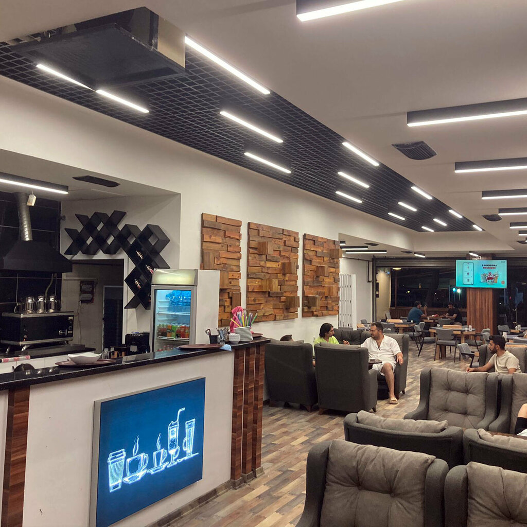 Cafe White Garden Cafe, Konya, photo