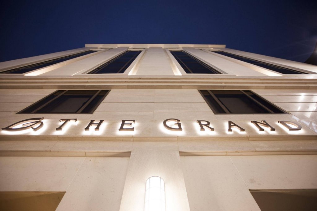 Фото The Grand Hotel Myeongdong