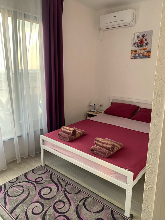 Фото Солнечный