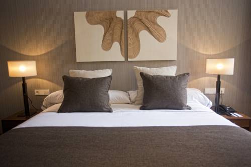 Фото Carris Cardenal Quevedo Hotel