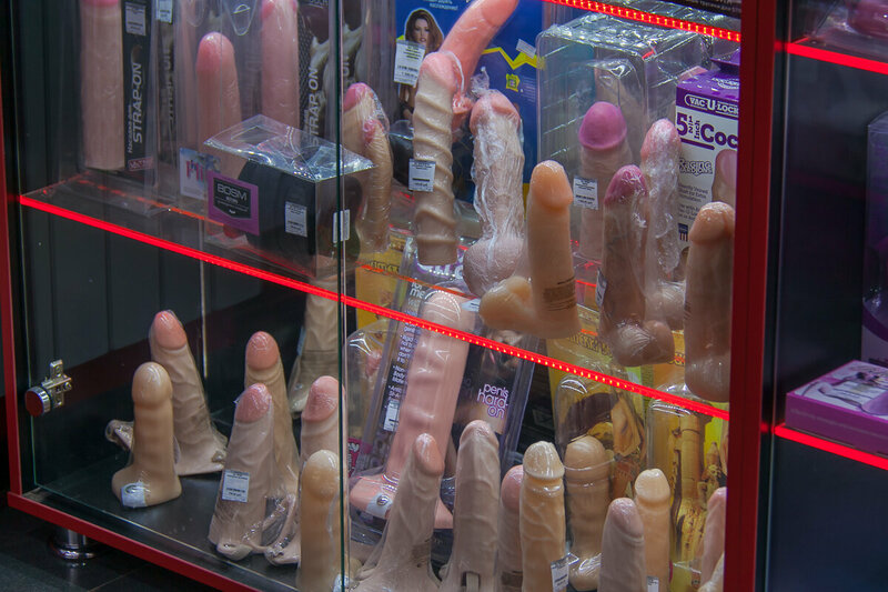 Порно: Мас жезөкшелер