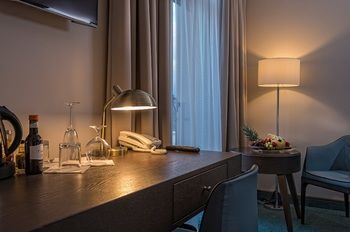 Фото Villa Plaza Boutique Hotel & SPA