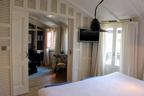 Фото Hotel Cort