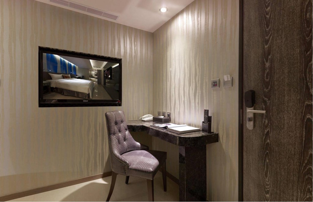 Фото Beauty Hotels Taipei - Hotel Bnight