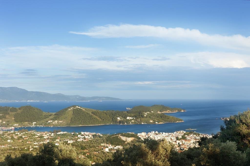 Фото Entechnos Living