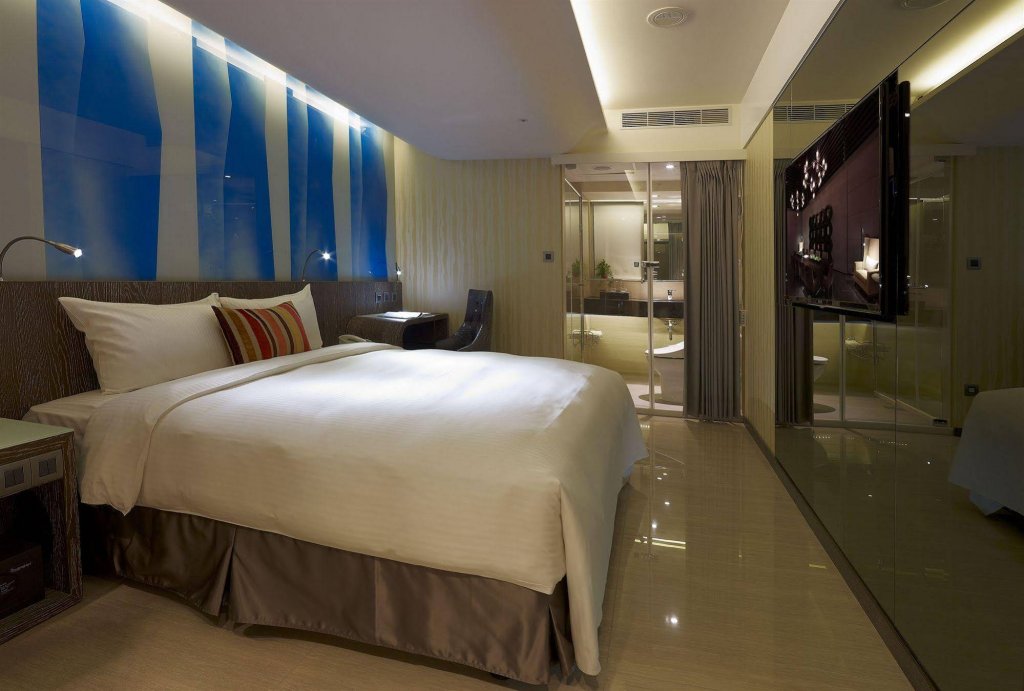 Фото Beauty Hotels Taipei - Hotel Bnight