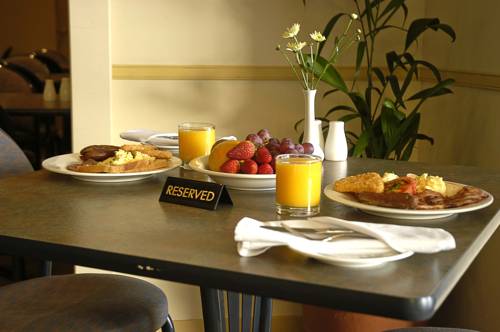 Фото Comfort Inn & Suites Goodearth Perth