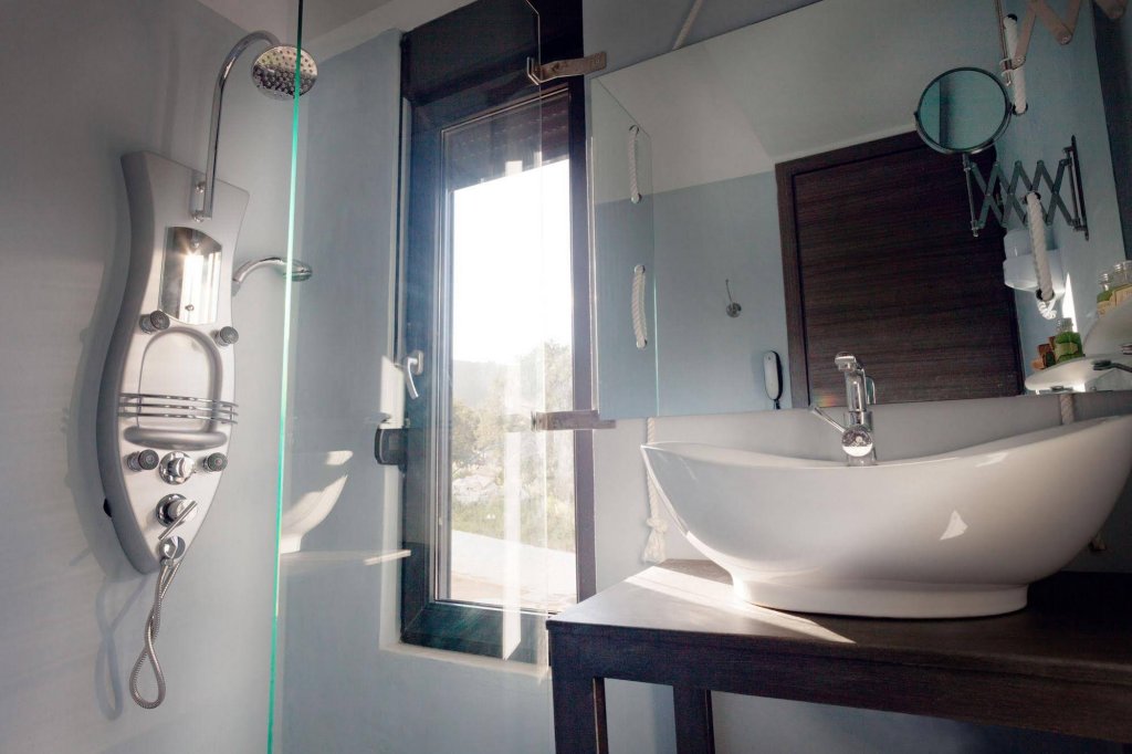 Фото Entechnos Living