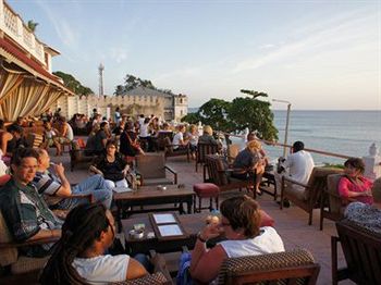 Фото Africa House Hotel