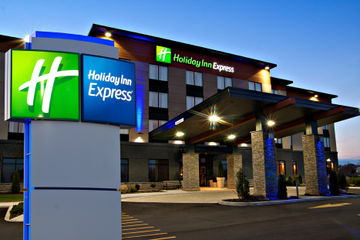 Фото Holiday Inn Express Pembroke