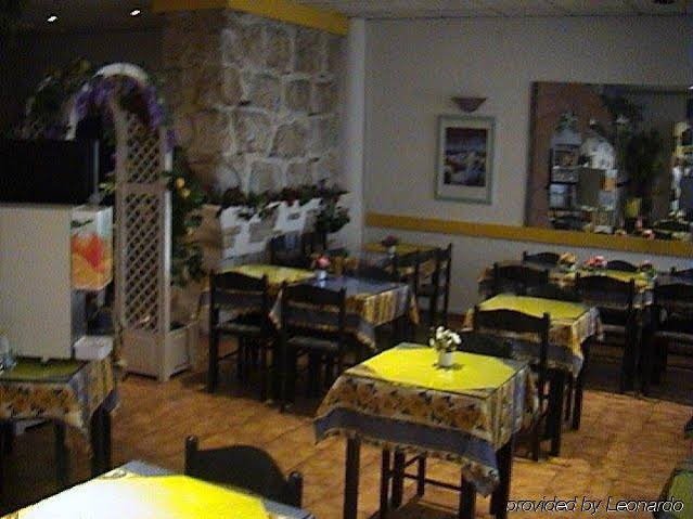 Фото Hotel Nice Azur Riviera