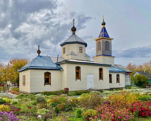 Orthodox church Khram Rozhdestva Presvyatoy Bogoroditsy, Tyumen Oblast, photo