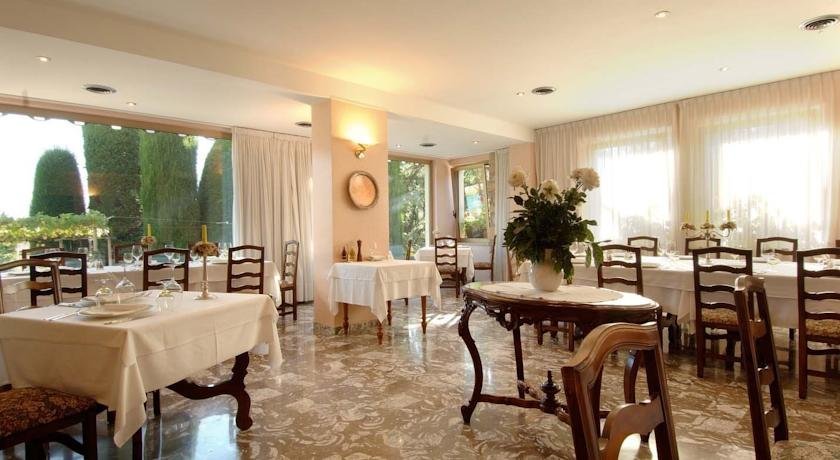 Фото Hotel Garden