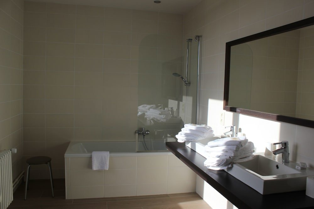 Фото Hotel Lodewijk Van Male