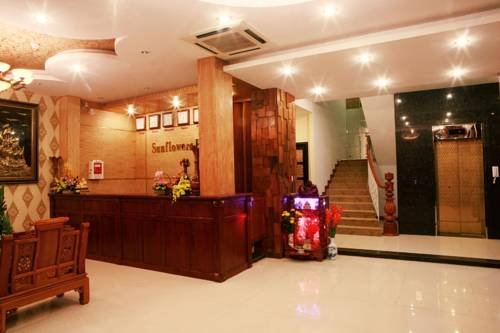 Фото Sunflowers Hotel