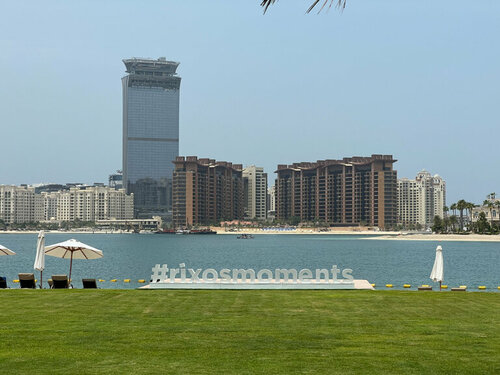 Гостиница Rixos The Palm Hotel & Suites в Дубае