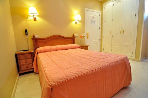 Фото Hostal Castilla II Puerta del Sol