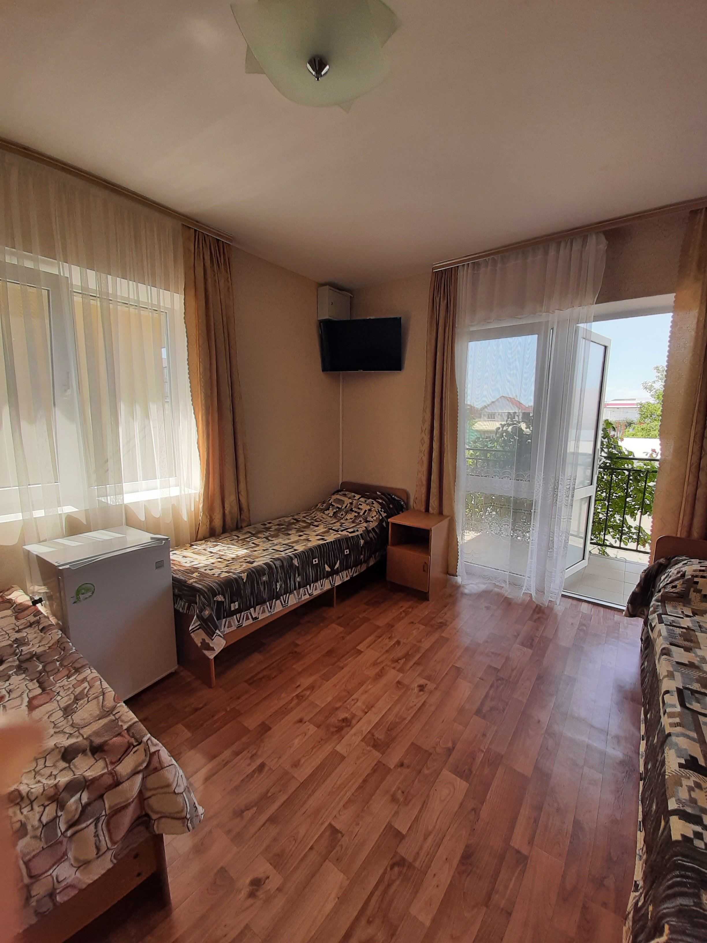 Фото Черноморский