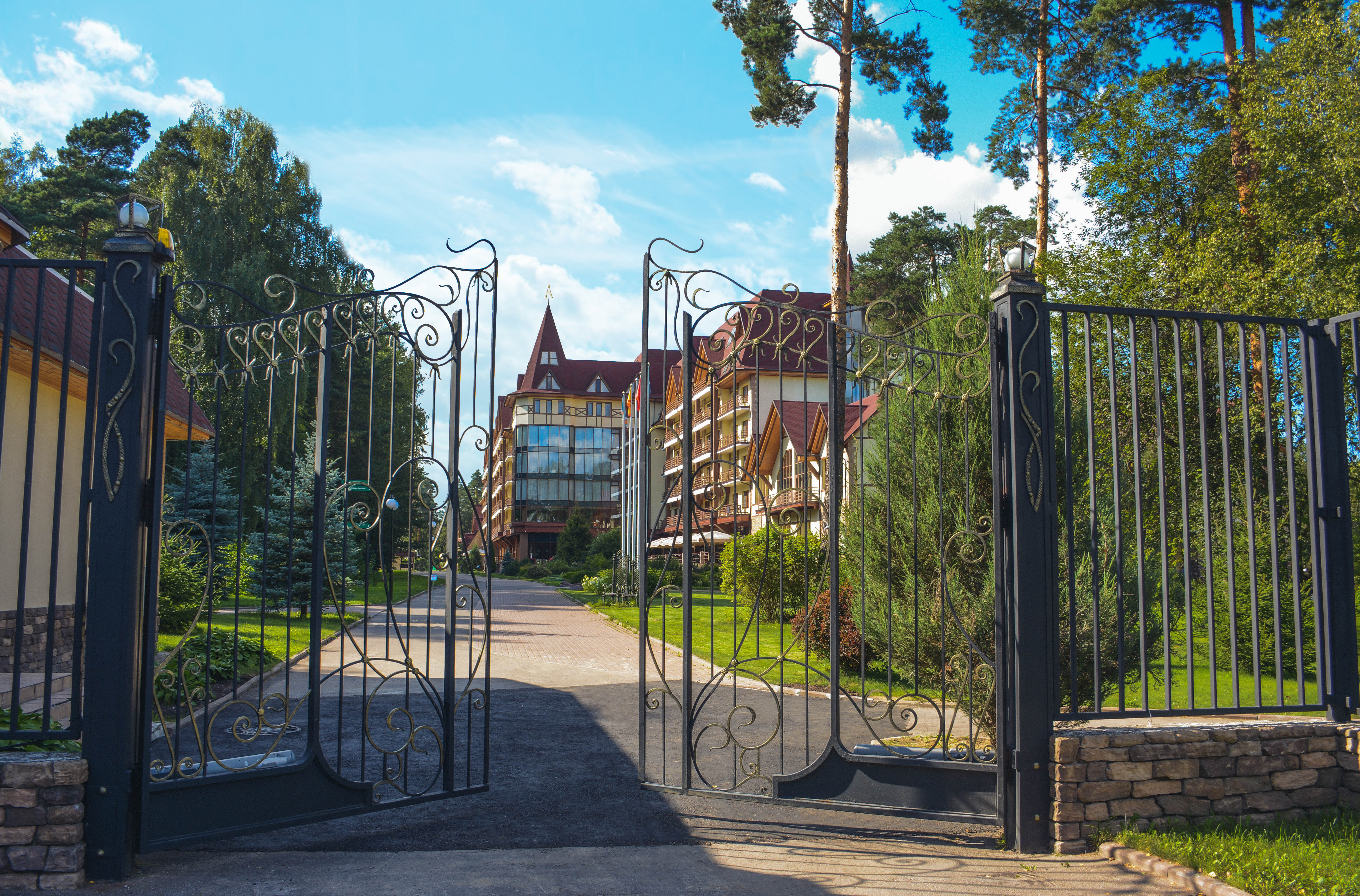 Фото отеля 2