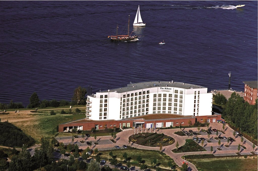 Фото Elaya Hotel Hamburg Finkenwerder