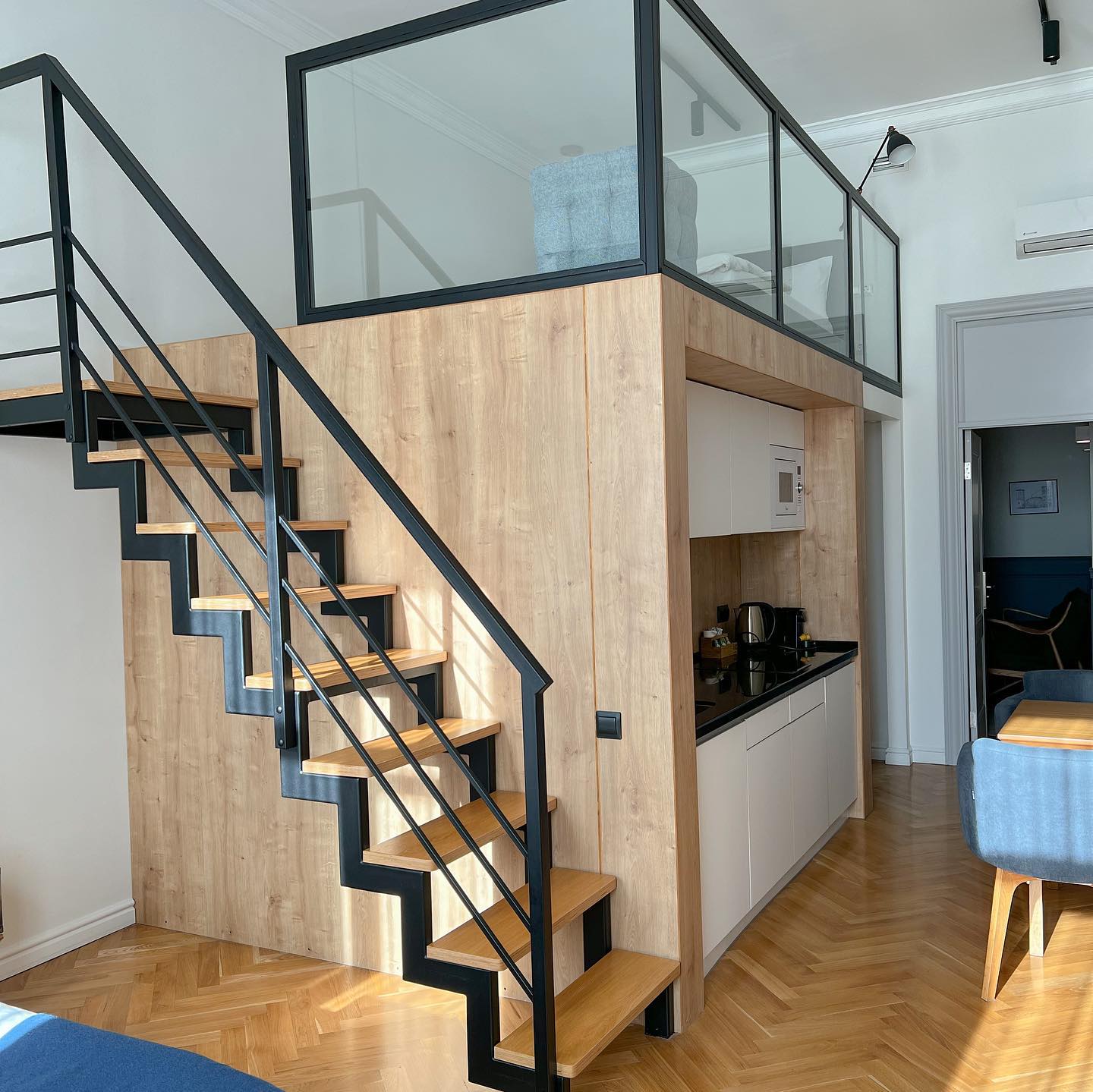 Фото F12 Apartments